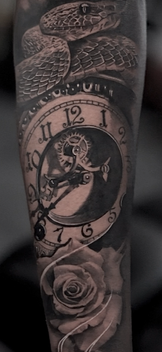 Pretty Pene Tattoo Co. tattoo shop in Northridge, California