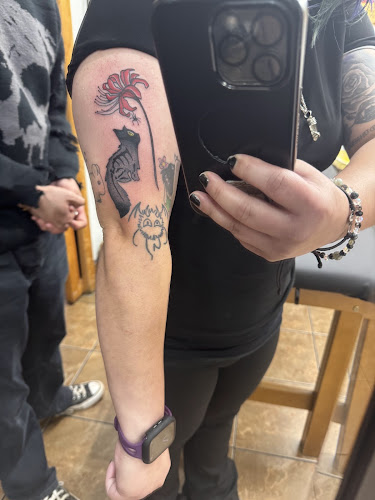 Atomic Lotus Tattoo tattoo shop in Oklahoma City, Oklahoma