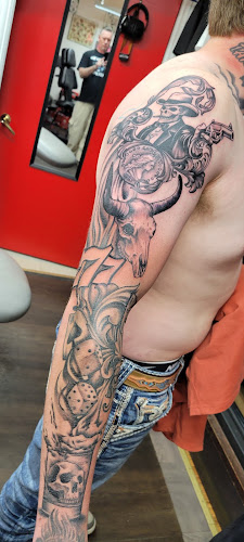 DosSparrows Tattoo & Art tattoo shop in Omaha, Nebraska