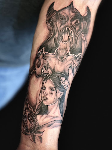 Saturn Tattoo tattoo shop in Oswego, New York