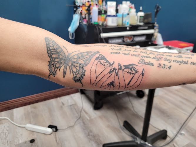 Tenth Gate Tattoo tattoo shop in Palmerton, Pennsylvania