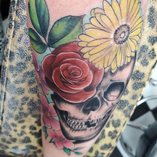 Bison Tattoos & Piercings tattoo shop in Palmetto Bay, Florida