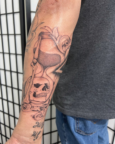 Mutz Tatz tattoo shop in Papillion, Nebraska