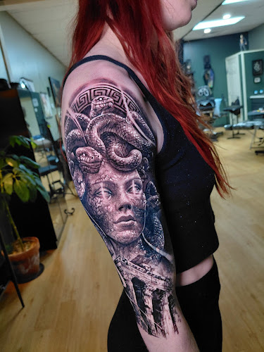 Solemn Ink tattoo shop in Phenix City, Alabama