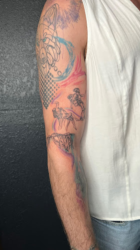 Dark Mark Ink Tattoo & Piercing Studio tattoo shop in Pinellas Park, Florida