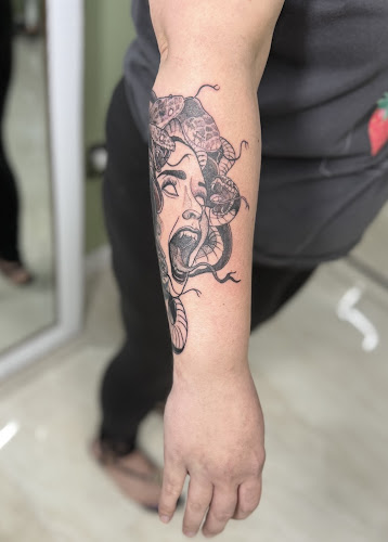 Studio 7 Tattoo tattoo shop in Pittsburgh, Pennsylvania