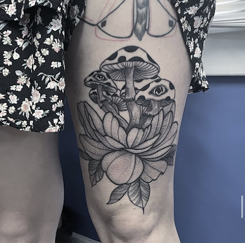 Three Tears Tattoo Parlor tattoo shop in Pittsburgh, Pennsylvania