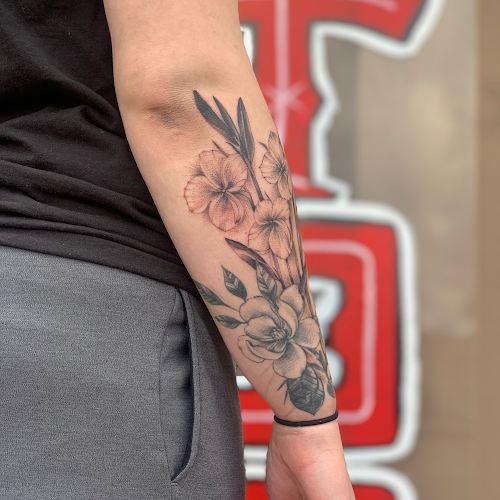 Anomaly Lifestyle Art And Tattoo tattoo shop in Plano, Texas