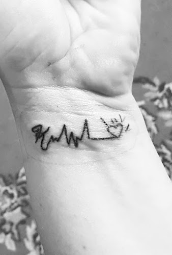 Mad Pup Tattooing tattoo shop in Plattsburgh, New York