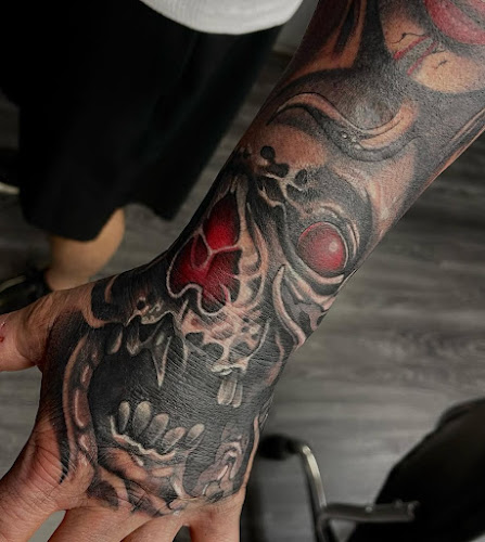 Iron Spade Tattoo Studio tattoo shop in Port Charlotte, Florida