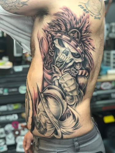 Mystic Moon Tattoo - Professional tattoo shop in Port Charlotte, Florida