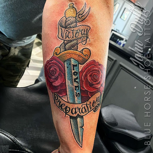 World Famous Blue Horseshoe Tattoo and Piercing tattoo shop in Portsmouth, Virginia