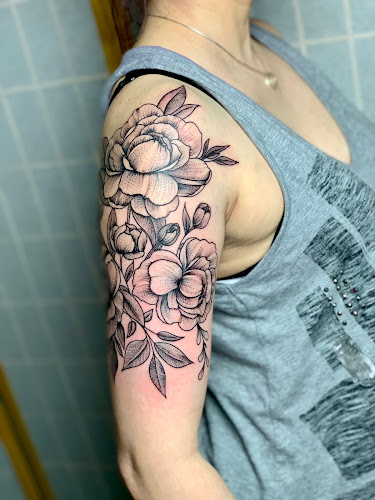 Elysium Body Enhancements tattoo shop in Powell, Ohio