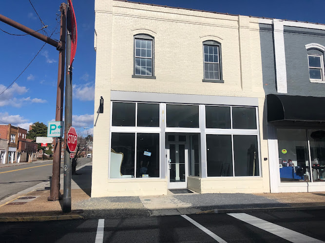 Mana Studios tattoo shop in Pulaski, Virginia