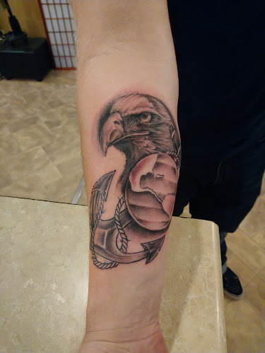 Soulsign Gallery Tattoo tattoo shop in Radford, Virginia