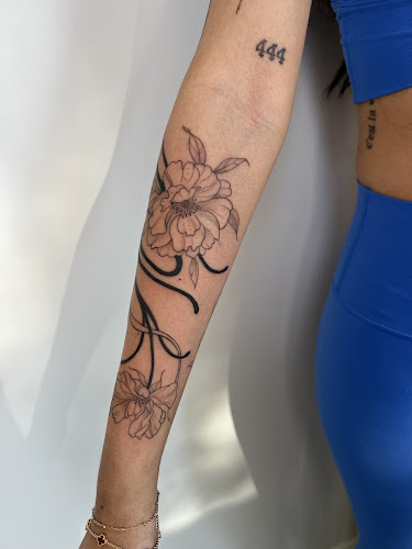 Leah Likes Skin tattoo shop in Raleigh, North Carolina