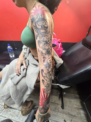 Risk Takerz Body Art tattoo shop in Raleigh, North Carolina