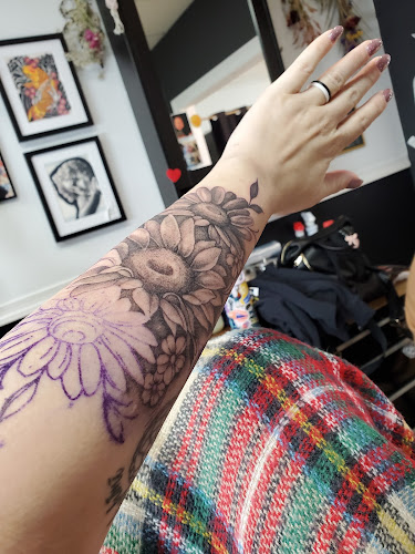 7 Souls Tattoo & Body Piercing tattoo shop in Ramsey, New Jersey