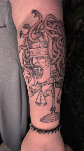 Arc & Curve tattoo shop in Randolph, Vermont