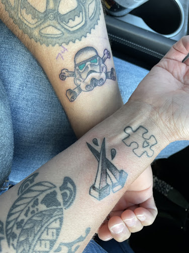 Oak & Iron Tattoo and Piercing tattoo shop in Rapid City, South Dakota