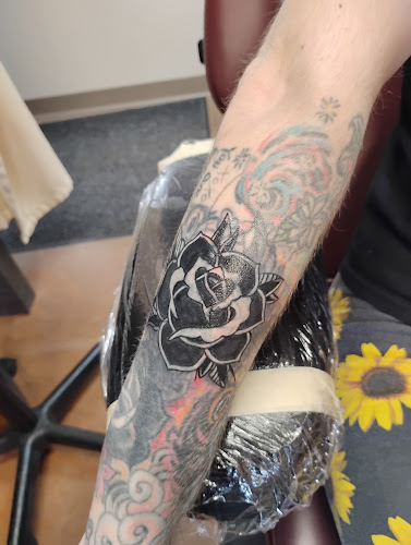 Surly goat tattoo and piercing tattoo shop in Rapid City, South Dakota