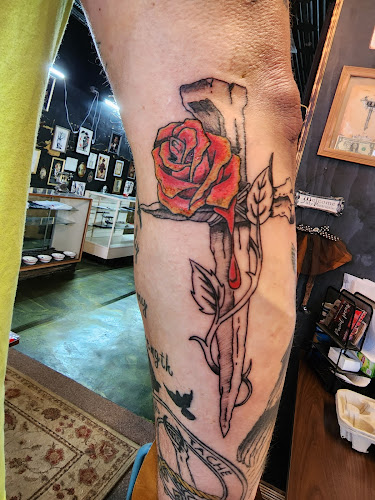 Red River Tattoo Company LLC tattoo shop in Ravenna, Kentucky