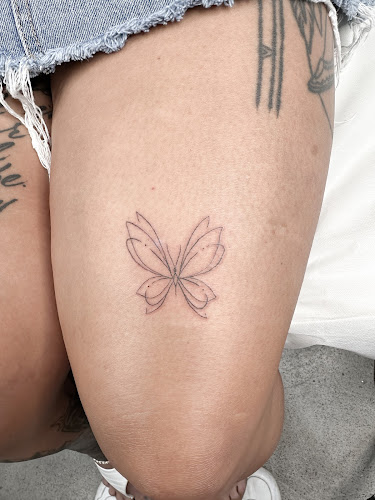 Wild Violet tattoo shop in Red Bank, Tennessee