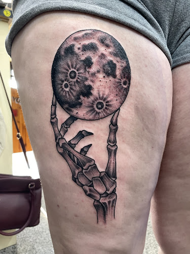 Crosstown Tattoo tattoo shop in Richfield, Minnesota