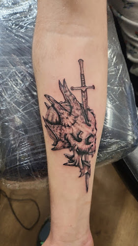 Black Caesar Tattoos & Piercings tattoo shop in Roanoke, Virginia