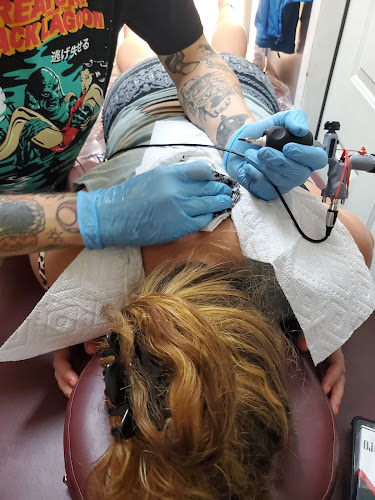 Queen Anne's Revenge Tattoo tattoo shop in Rocky Mount, Virginia