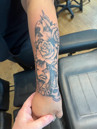 Mad World Tattoos tattoo shop in Rothschild, Wisconsin