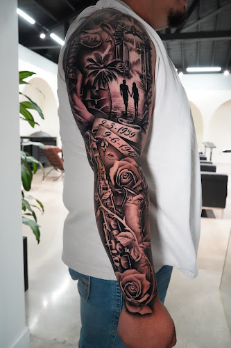 Peaks & Valleys - Divino tattoos tattoo shop in Sacramento, California