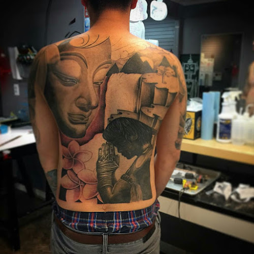 Stylz Tattoos & Piercings tattoo shop in Sacramento, California