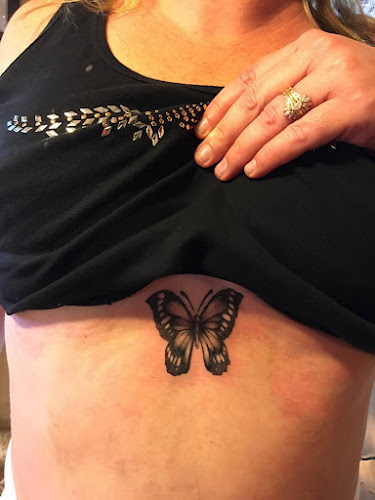 DerMajestic tattoo shop in Salem, Illinois