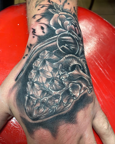 Evolution Studios tattoo shop in Salem, Virginia