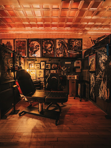 Tomb Gallery & Tattoo tattoo shop in Salem, Massachusetts