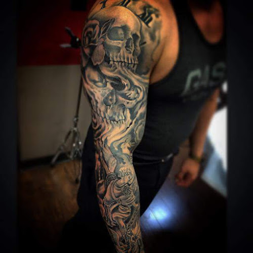 EthosTattoo & Design tattoo shop in Saline, Michigan