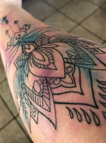 Lucky 7 Tattoo tattoo shop in San Bernardino, California