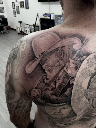 Tattoo Artist Victor Trujillo tattoo shop in San Francisco, California