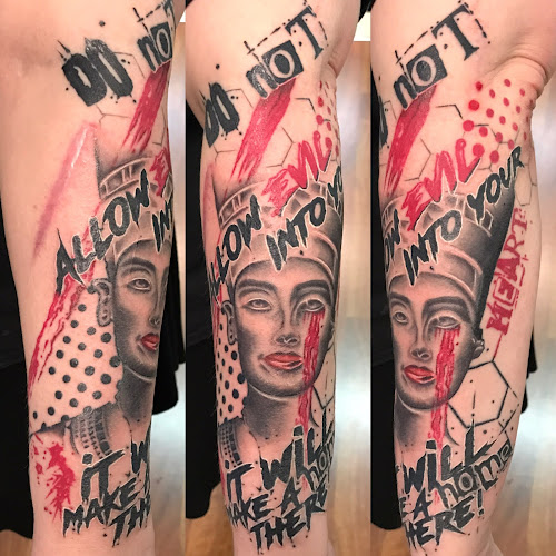 Pain and Pleasure Tattoo Gallery tattoo shop in Sandusky, Ohio