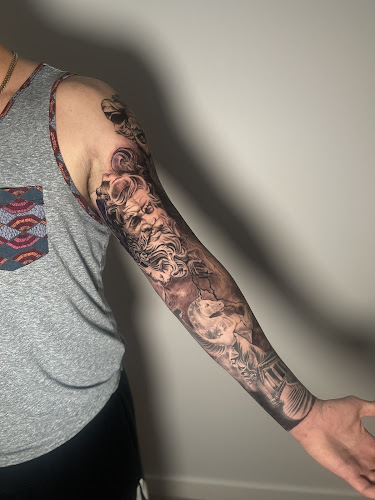 Black Hand Tattoo and Gallery tattoo shop in Santa Monica, California