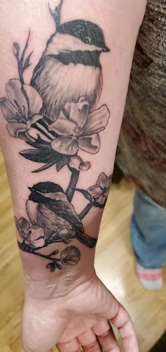 Dragon's Eye Tattoo tattoo shop in Sault Ste. Marie, Michigan