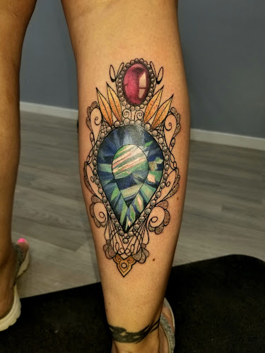 Keyhole Ink Studio tattoo shop in Savanna, Illinois