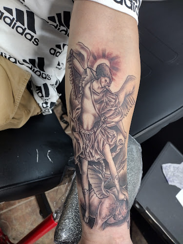 Eternal Art Tattoo Studio lc tattoo shop in Searcy, Arkansas