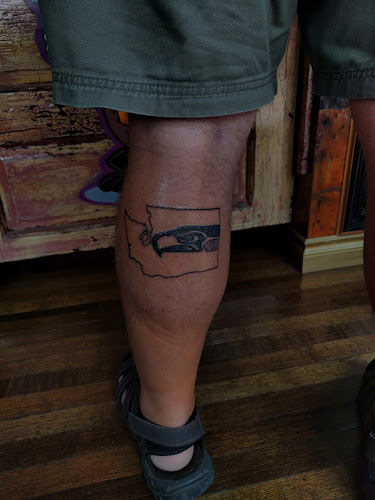 Alaska Street Tattoo Parlour tattoo shop in Seattle, Washington