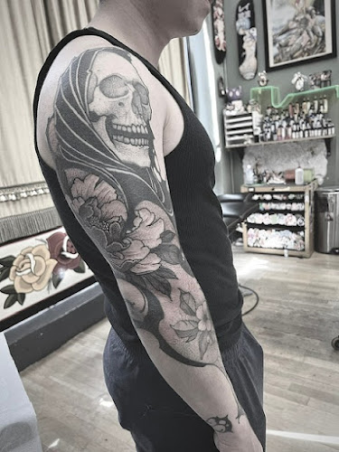 Dark Age Tattoo tattoo shop in Seattle, Washington