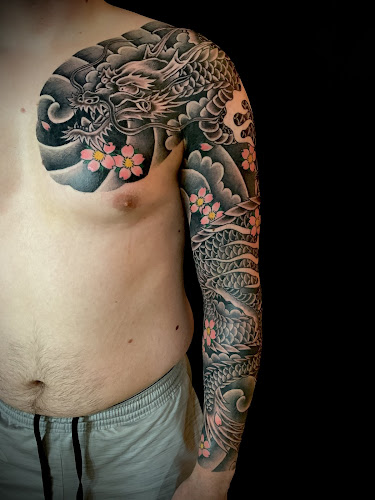 Lucky Dragon Tattoo Parlor tattoo shop in Seattle, Washington