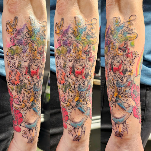 Popsey's Electric Tattooing Co. tattoo shop in Seymour, Indiana