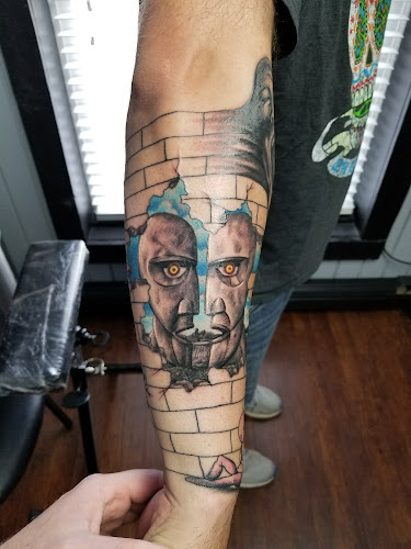 Master Lines Tattoo Studio tattoo shop in Slippery Rock, Pennsylvania