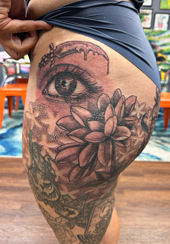 Poke and a Rub art studio tattoo shop in Springfield, Illinois